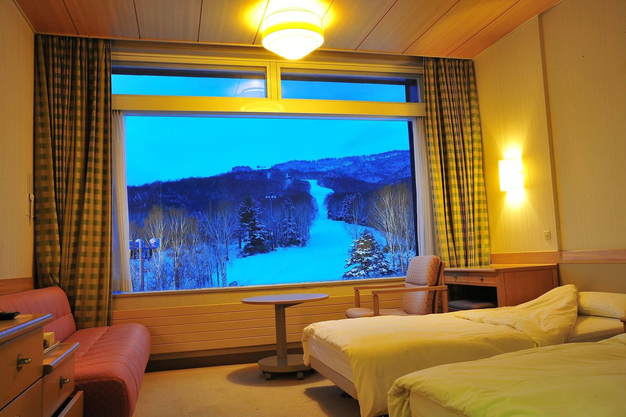 Shiga Kogen Prince East Hotel Yamanouchi  Exterior photo